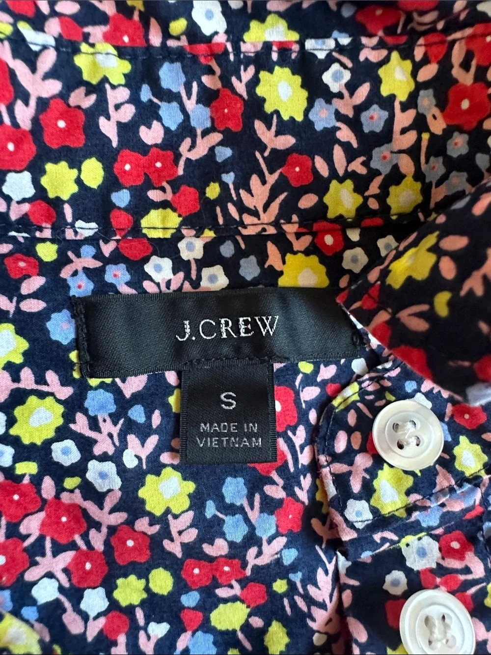 J. Crew tiny floral print 190% cotton collared button down top - Picture 3 of 8